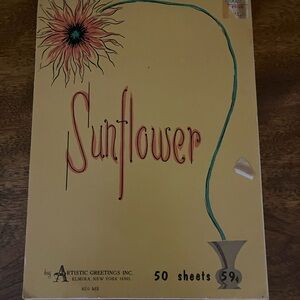 Vintage Sunflower Notepad by Artistic Greetings Inc.  40 Sheets Ephemera